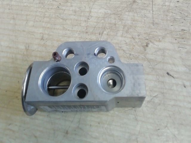 bontott VW UP Klíma Nyomásérzékelő Kapcsoló