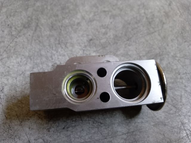 bontott VW UP Klíma Tágulási Szelep