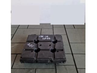 bontott VW UP Komfort Elektronika