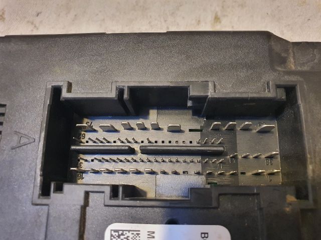 bontott VW UP Komfort Elektronika