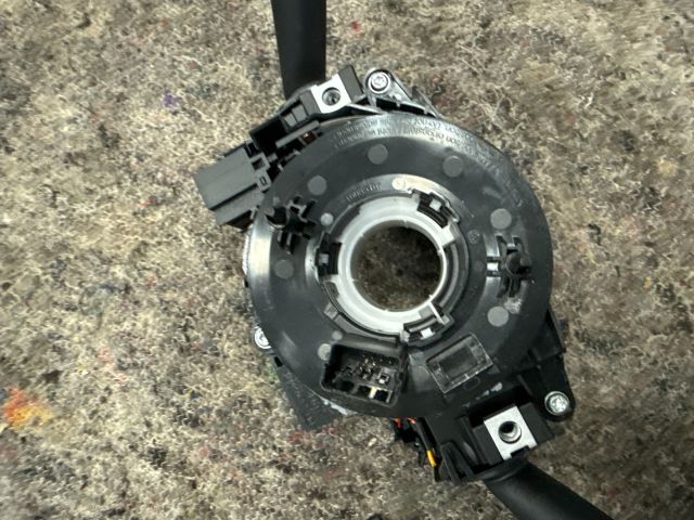 bontott VW UP Komplett Kormánykapcsoló (Bajuszkapcsoló)