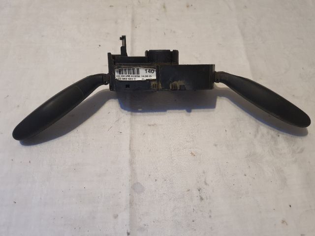 bontott VW UP Komplett Kormánykapcsoló (Bajuszkapcsoló)