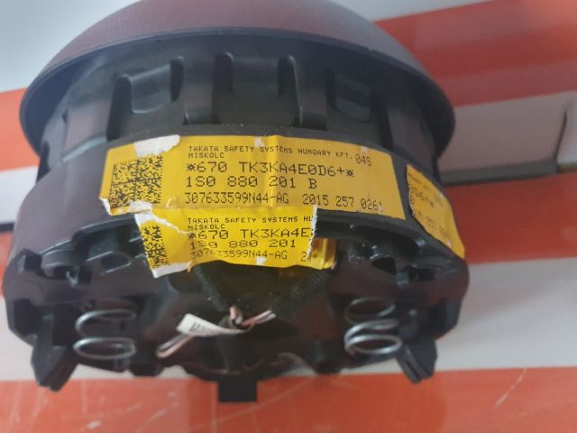 bontott VW UP Kormánylégzsák