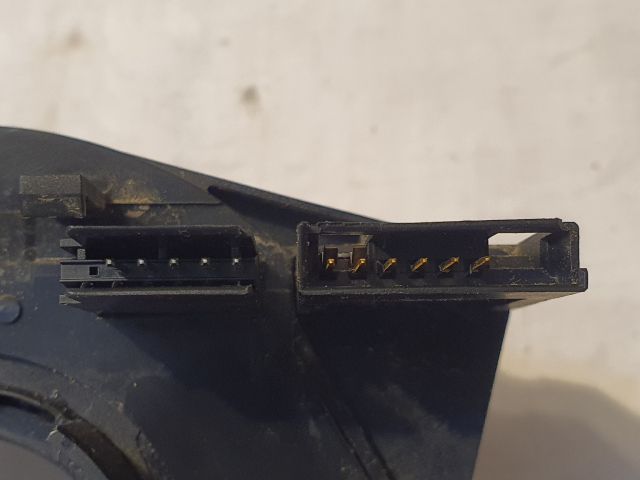 bontott VW UP Légzsák Átvezető Szalagkábel