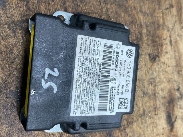 bontott VW UP Légzsák Elektronika