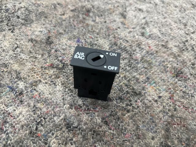 bontott VW UP Légzsák Kapcsoló