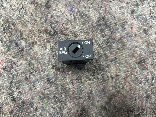 bontott VW UP Légzsák Kapcsoló