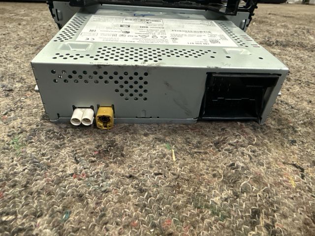 bontott VW UP Rádió / CD