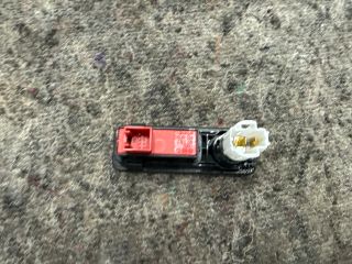 bontott VW UP Szivargyújtó Aljzat