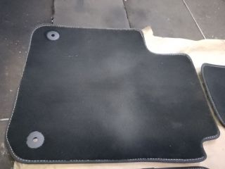 bontott VW UP Szőnyeg Szett