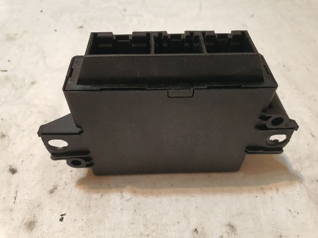 bontott VW UP Tolatóradar Elektronika