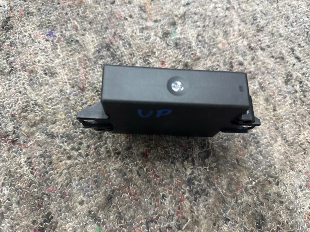 bontott VW UP Tolatóradar Elektronika