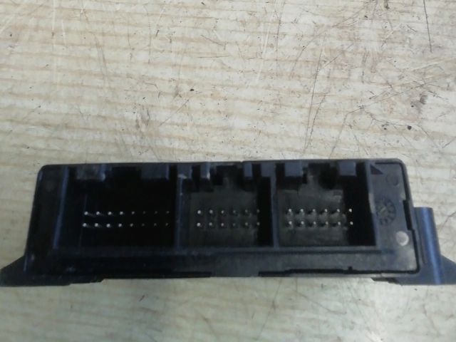 bontott VW UP Tolatóradar Elektronika