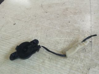 bontott VW UP Tolatóradar Hangszóró