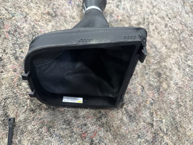 bontott VW UP Váltószoknya