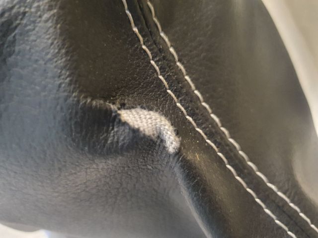 bontott VW UP Váltószoknya