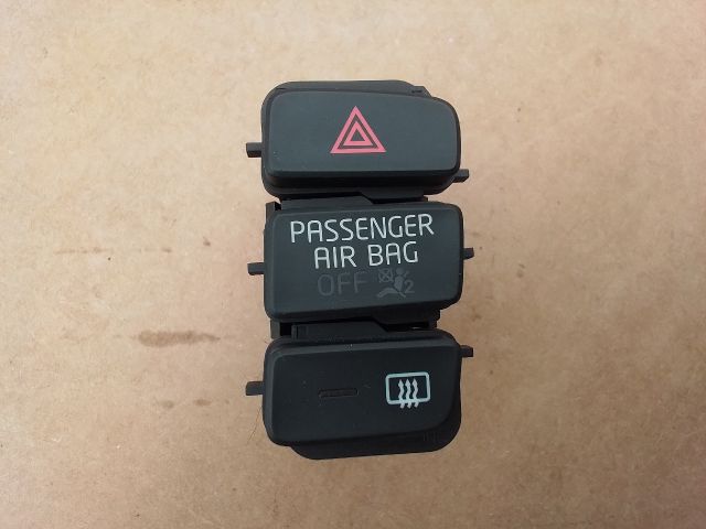 bontott VW UP Vészvillogó Kapcsoló