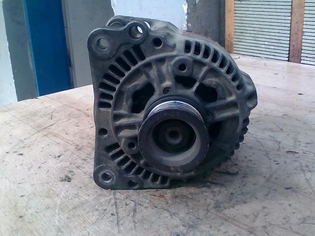 bontott VW VENTO Generátor