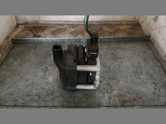 bontott VW VENTO Gyújtótrafó