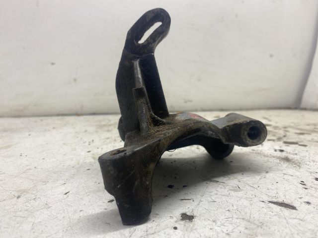 bontott VW VENTO Generátor Tartó Bak