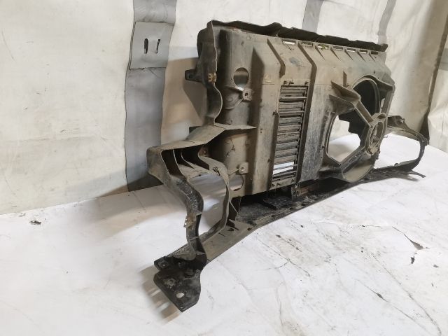 bontott VW VENTO Homlokfal (Üres lemez)