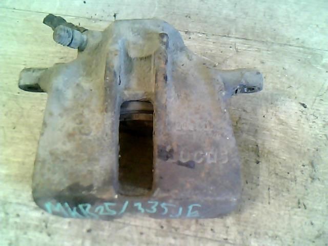 bontott VW VENTO Jobb első Féknyereg Munkahengerrel