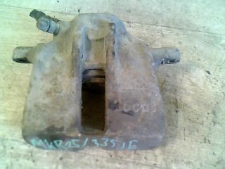 bontott VW VENTO Jobb első Féknyereg Munkahengerrel