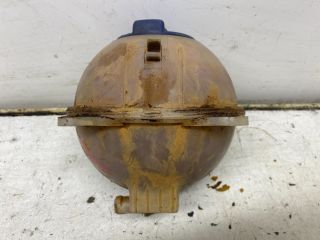 bontott VW VENTO Kiegyenlítő Tartály