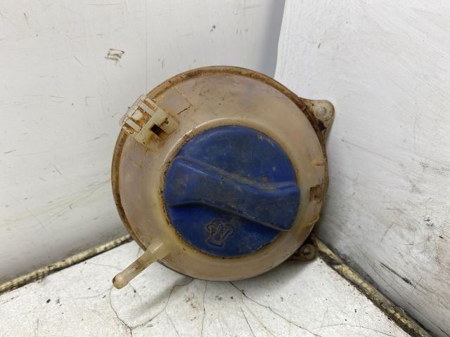 bontott VW VENTO Kiegyenlítő Tartály