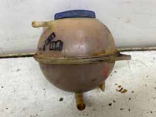 bontott VW VENTO Kiegyenlítő Tartály