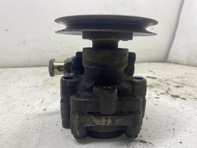 bontott VW VENTO Kormányszervó Motor (Hidraulikus)