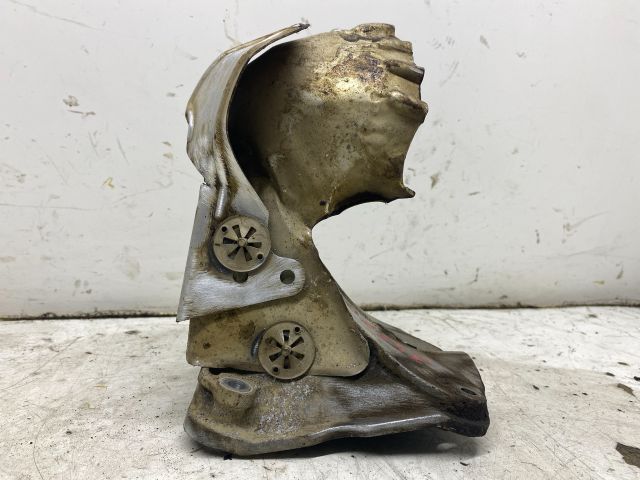 bontott VW VENTO Motor Tartó Bak (Pozíciófüggetlen)