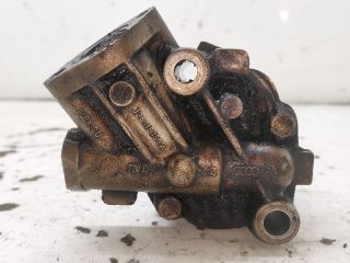 bontott VW VENTO Olajszivattyú