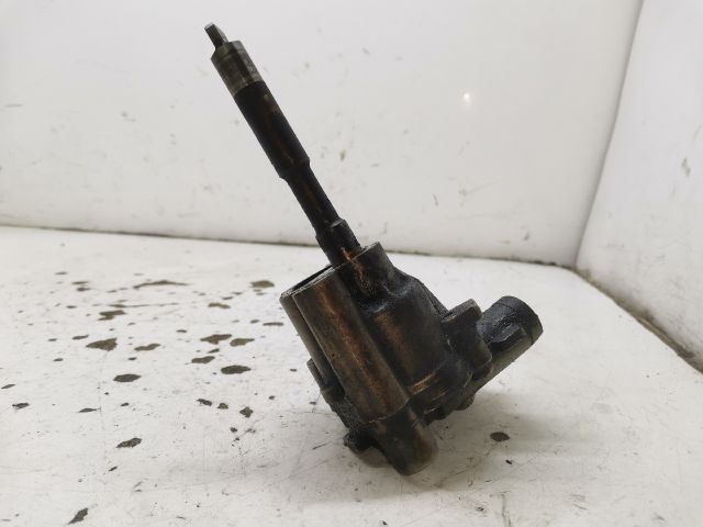 bontott VW VENTO Olajszivattyú