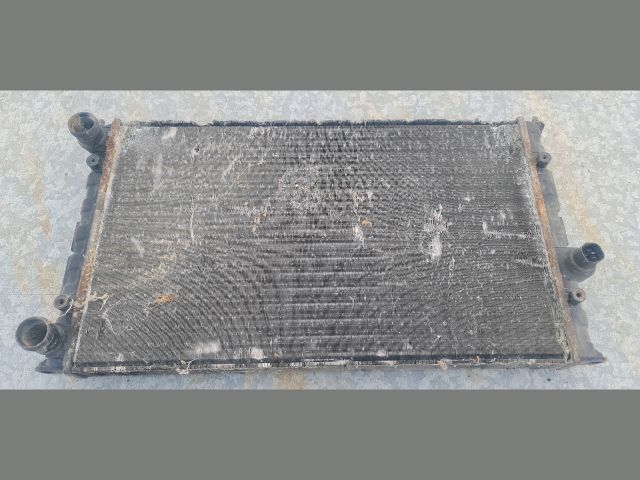 bontott VW VENTO Vízhűtő Radiátor (Nem klímás)