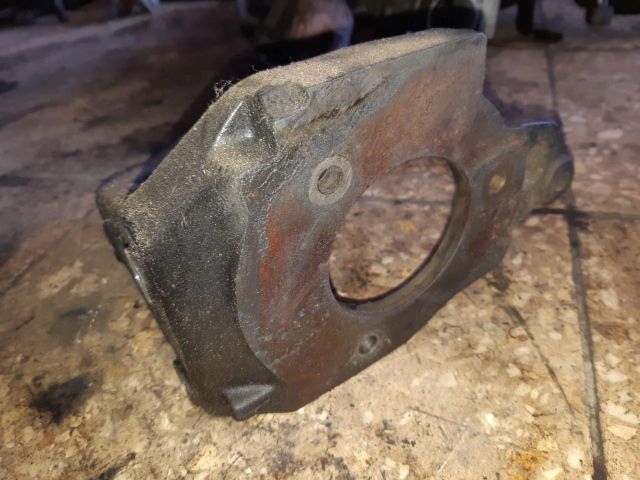 bontott VW VENTO Adagoló Tartó Bak