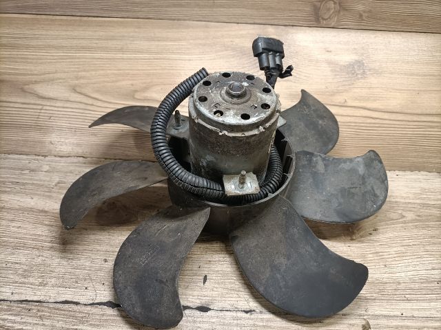 bontott VW VENTO Hűtőventilátor