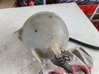 bontott VW VENTO Kiegyenlítő Tartály