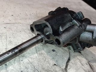 bontott VW VENTO Olajszivattyú