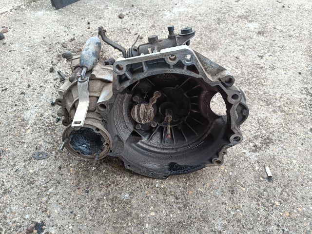 bontott VW VENTO Váltó (Mechanikus)