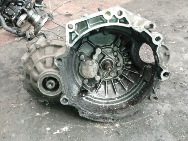 bontott VW VENTO Váltó (Mechanikus)