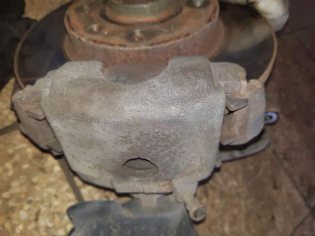 bontott VW VENTO Jobb első Csonkállvány Kerékaggyal