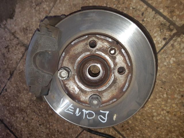 bontott VW VENTO Jobb első Csonkállvány Kerékaggyal