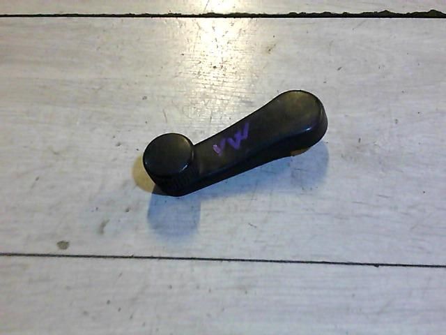 bontott VW VENTO Ablaktekerő Kar (Pozíciófüggetlen)