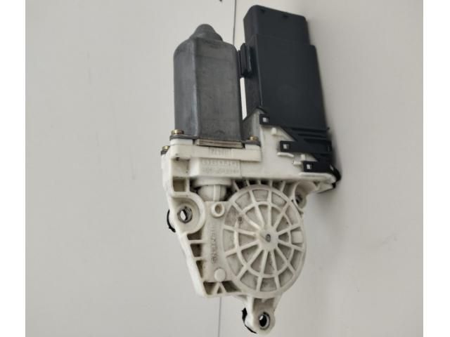 bontott VW VENTO Bal első Ablakemelő Motor