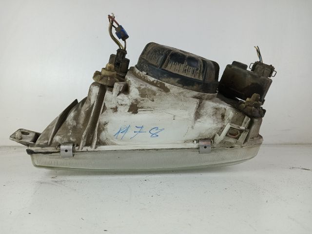 bontott VW VENTO Bal Fényszóró