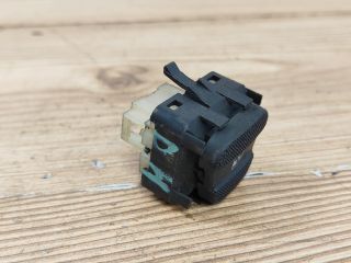 bontott VW VENTO Bal hátsó Ablakemelő Kapcsoló