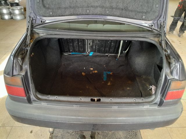bontott VW VENTO Bal hátsó Fixüveg (Ajtóban)
