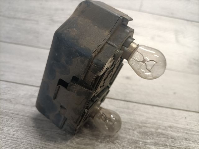 bontott VW VENTO Bal Hátsó Lámpa Foglalat