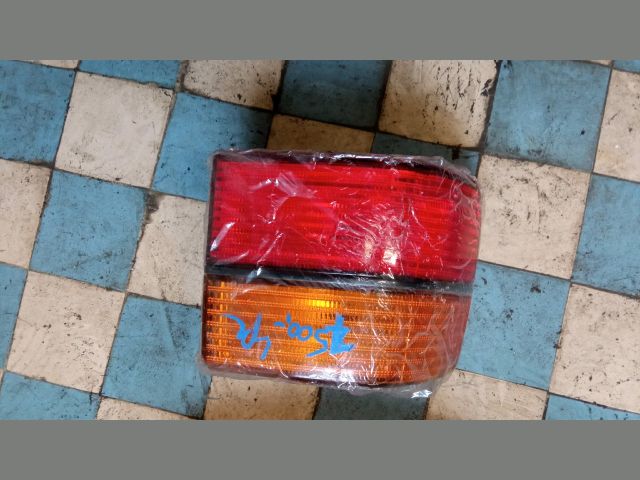 bontott VW VENTO Bal Hátsó Lámpa